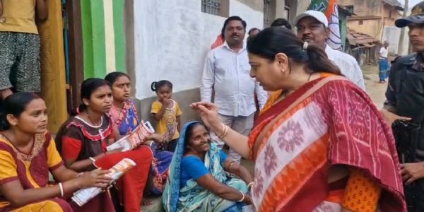 ममता सरकार पर प्रियंका टिबरेवाल ने बोला तीखा हमला, कहा : बंगाल में सिर्फ तृणमूल नेताओं का हुआ है विकास