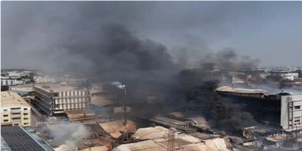 सूरत की केमिकल फैक्टरी में लगी भीषण आग