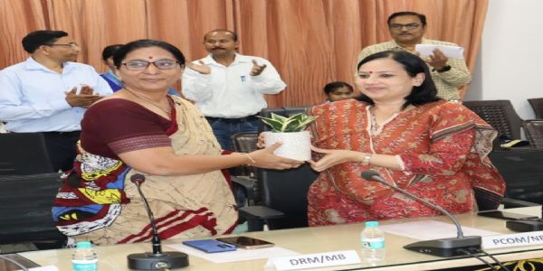 आज की महिला हर क्षेत्र में अपनी प्रतिभा से नई पहचान बना रही : मोनिका अग्निहोत्री