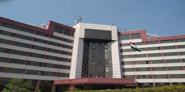 दिल्ली में ईंधन की कोई किल्लत नहीं, सरकार ने अफवाहों पर ध्यान न देने की अपील की