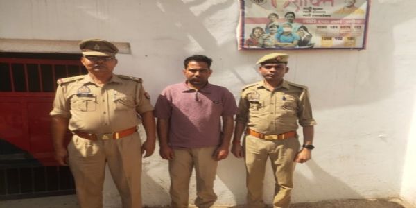 महिला से शादी का झांसा देकर दुष्कर्म, फोटो, वीडियो किया वायरल, आरोपित गिरफ्तार