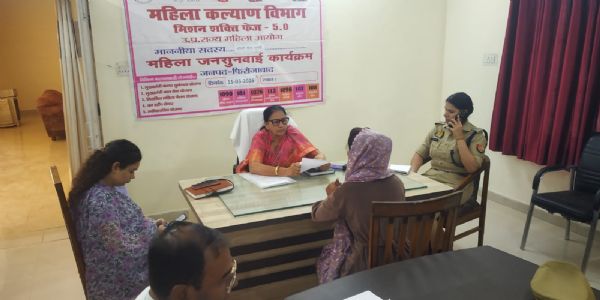 थानों आने वाली महिलाओं की शिकायतों को पूरी संवेदनशीलता से सुने अधिकारी : मीना कुमारी