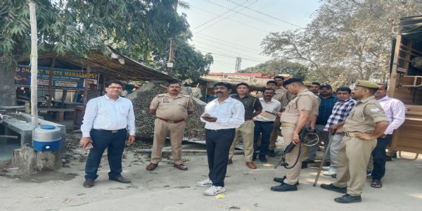 आरटीओ कार्यालय के बाहर दलालों पर कसा शिकंजा, अवैध स्टॉल हटाए… आमजन को गुमराह करने वालों पर सख्ती