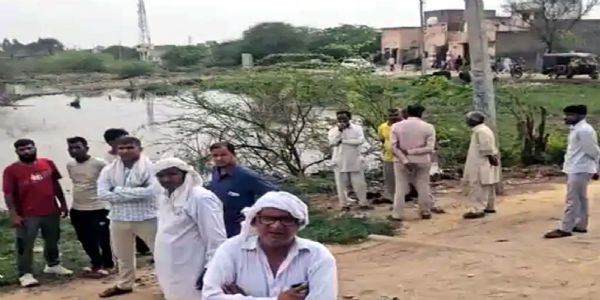 हिसार : युवक ने फांसी लगाकर दी जान, दो बेटियां हुई अनाथ