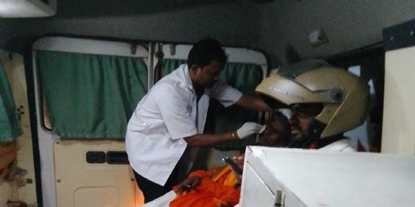 सड़क हादसे में चाचा-भतीजा घायल, सीएचसी में कराया गया भर्ती