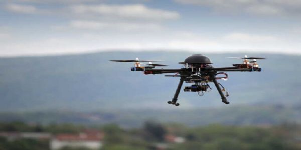 जम्मू में पाकिस्तानी ड्रोन से गिराई गई 8 करोड़ रुपये से अधिक कीमत की हेरोइन जब्त