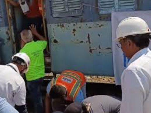 भोपाल में ट्रेन हादसे की मॉक ड्रिल