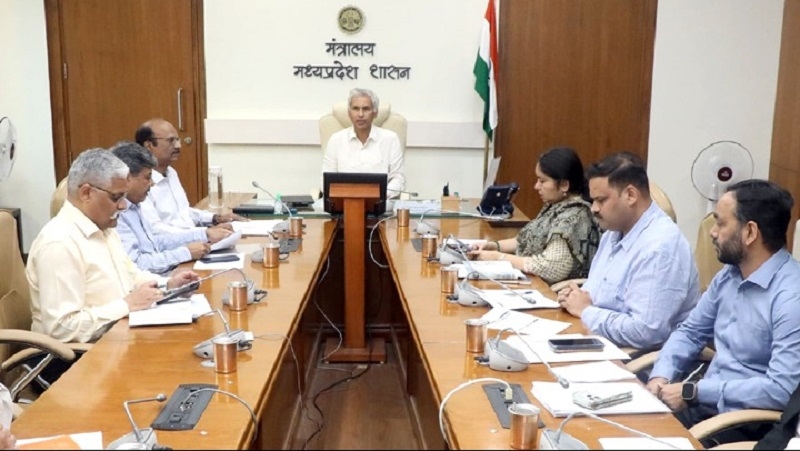 मुख्य सचिव जैन ने जिला कलेक्टर्स को दिये निर्देश