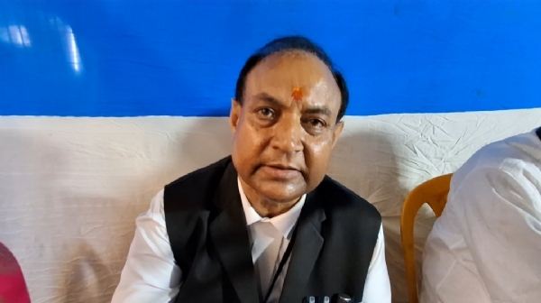 सारण विधि मंडल के चुनावी मैदान में कई उम्मीदवारों के किस्मत बैलट बॉक्स में बंद सारण विधि मंडल के चुनावी मैदान में कई उम्मीदवारों के किस्मत बैलट बॉक्स में बंद