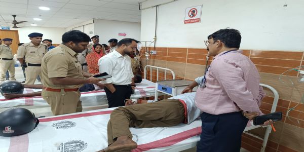 जिलाधिकारी एवं एसएसपी ने सदर अस्पताल का किया निरीक्षण
