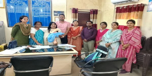 महिला एवं बाल विकास विभाग एवं पुलिस विभाग की टीम द्वारा नवजात शिशु को दिया गया संरक्षण