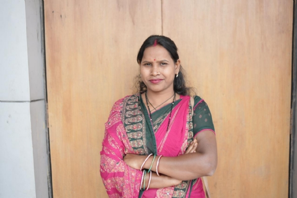 छोटी बचत से बड़ा कदम: महतारी वंदन योजना से कृष्णा कुर्रे ने शुरू किया ब्यूटी पार्लर छोटी बचत से बड़ा कदम: महतारी वंदन योजना से कृष्णा कुर्रे ने शुरू किया ब्यूटी पार्लर