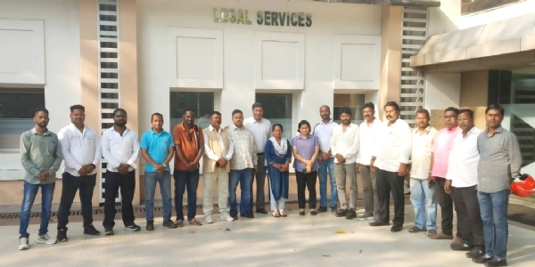 कंपनी प्रबंधन से वार्ता कंपनी प्रबंधन से वार्ता