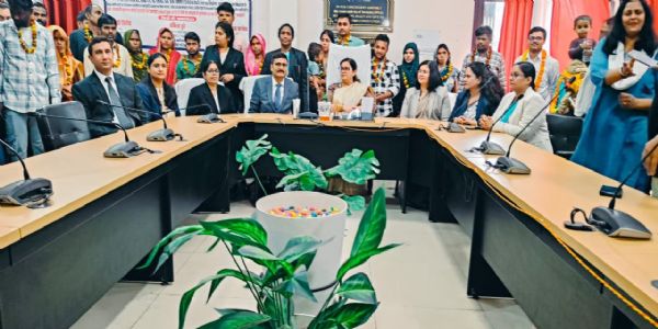 प्रतापगढ़ में राष्ट्रीय लोक अदालत में 1,38,522 वादों का निस्तारण