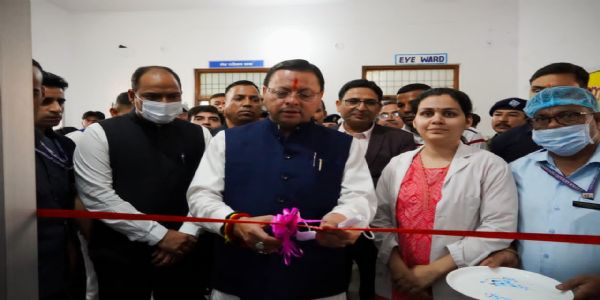 टनकपुर में सीएम ने हरी झंडी दिखाई, मरीजों को मिलेगी अत्याधुनिक स्वास्थ्य सुविधाएं