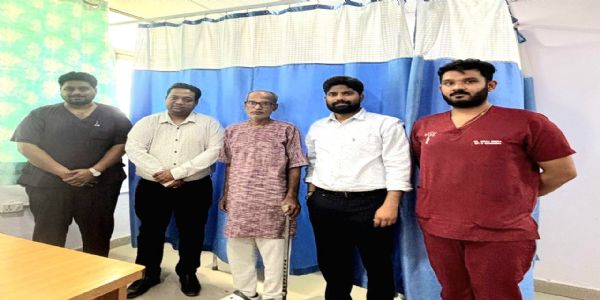 हड्डी गले कूल्हा का केएम अस्पताल में हुआ दवाईयों के खर्चे पर निःशुल्क प्रत्यारोपण