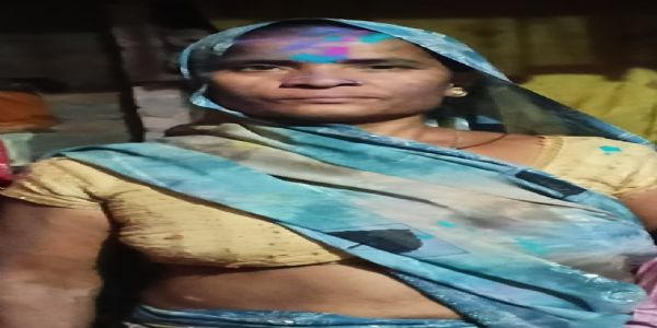 हाइवे पार करते समय महिला को वाहन ने मारी टक्कर, इलाज के दौरान मौत