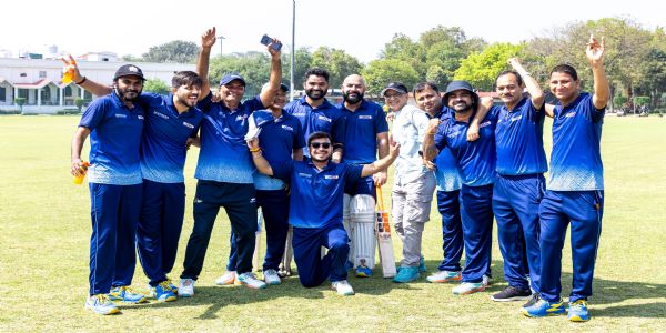 जीत दर्ज करने के बाद नॉर्थ जोन की टीम