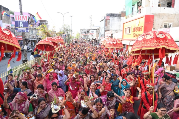 11 हजार महिलाओं की ऐतिहासिक कलश यात्रा, 20 से जयपुर में प्रदीप मिश्रा सुनाएंगे शिव पुराण कथा