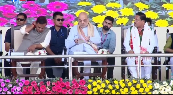 गुवाहाटी के खानापारा में आयोजित भाजयुमो की युवा शक्ति समारोह उपस्थित केंद्रीय मंत्री अमित शाह, मुख्यमंत्री डॉ. हिमंत बिस्व सरमा और प्रदेश अध्यक्ष दिलीप सैकिया