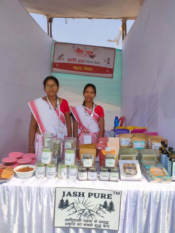 जशपुर जिले के ब्रांड जशप्योर द्वारा लगाया गया स्टॉल जशपुर जिले के ब्रांड जशप्योर द्वारा लगाया गया स्टॉल