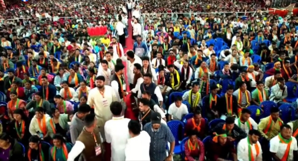 गुवाहाटी के खानापारा में आयोजित भाजयुमो की युवा शक्ति समारोह उपस्थित युवा