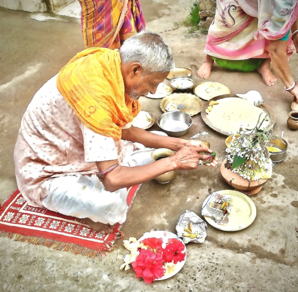 फाल्गुन संक्रांति पर बांकुड़ा में पारंपरिक त्यौहार फाल्गुन संक्रांति पर बांकुड़ा में पारंपरिक त्यौहार