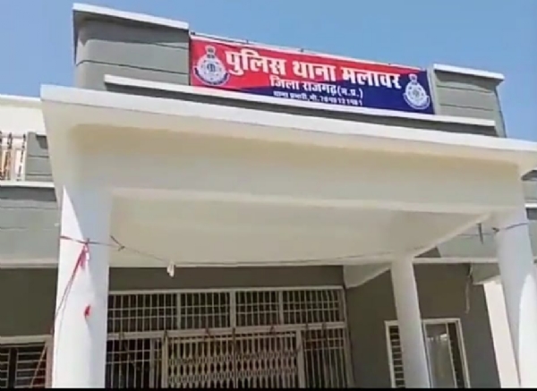 दो पक्षों में चले डंडे-फर्सी, दस पर केस दर्ज दो पक्षों में चले डंडे-फर्सी, दस पर केस दर्ज