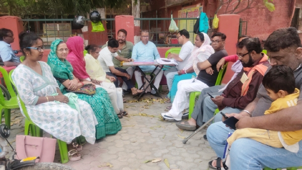 बैठक के दौरान दिव्यांगजन