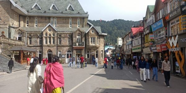 हिमाचल : ऊंची चोटियों पर बर्फबारी, कई जिलों में आंधी-बिजली और ओलावृष्टि का अलर्ट