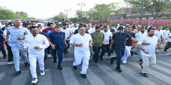 मुख्यमंत्री भजनलाल शर्मा ने ‘विकसित राजस्थान रन’ को दिखाई हरी झंडी