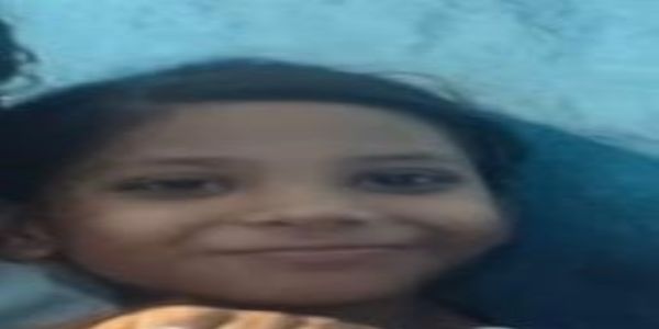 छात्रा को बाइक ने मारी टक्कर, मौत : सदर थाना गेट के पास हादसा, बाइक सवार समेत तीन घायल