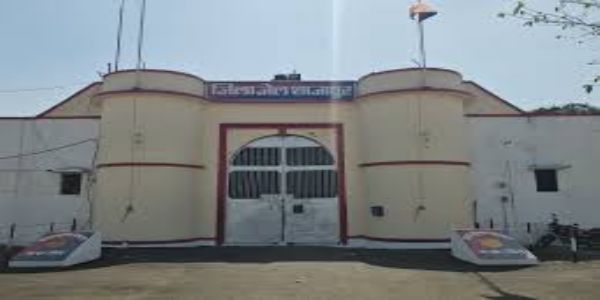 शाजापुर जिला जेल से हत्या के प्रयास का आरोपी फरार, बिजली बंद होते ही दीवार फांदकर भागा, दूसरा कैदी नाकाम