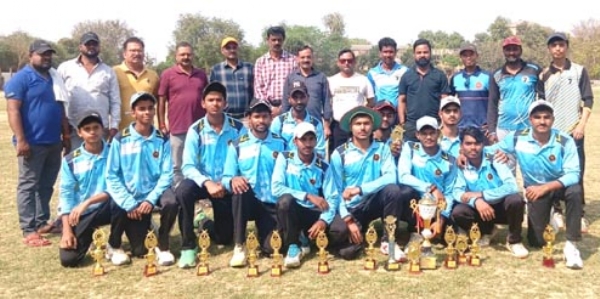 विजेता टीम