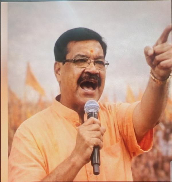 Give us so much strength, O Lord, that the faith in our mind does not weaken. 11 musicians including Kuldeep Singh, the composer of Prarthana, were honored in Ajmer on March 26.