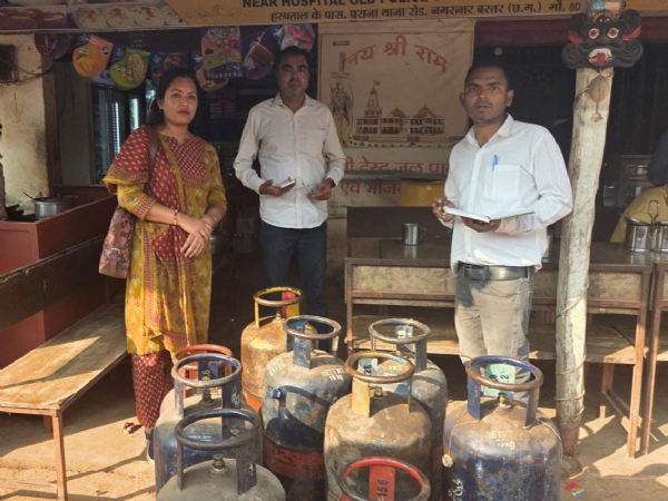 29 घरेलू और 7 कमर्शियल गैस सिलेंडर जब्त