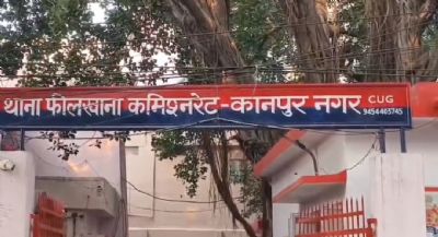 गंगा किनारे मिला अज्ञात शव, जांच में जुटी पुलिस