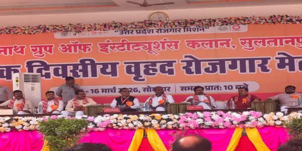 उत्तर प्रदेश में युवाओं को मिल रहे रोजगार के अवसर : अनिल राजभर