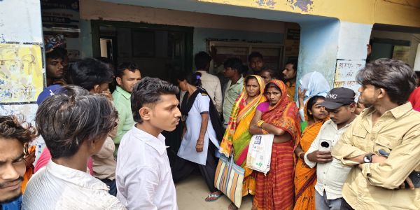 जमीन विवाद में ग्राम कचहरी के पंच पर जानलेवा हमला, हालत गंभीर