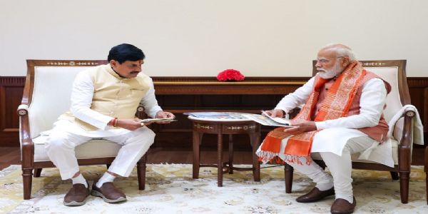 प्रधानमंत्री से मिले मप्र के मुख्यमंत्री, किसान कल्याण वर्ष की गतिविधियों से कराया अवगत