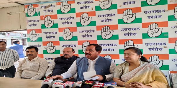 मुख्यमंत्री विवेकाधीन कोष के खर्च का ब्यौरा सार्वजनिक करें सरकार: हरक सिंह रावत