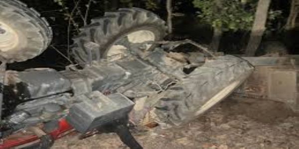 छिंदवाड़ाः रेत से भरी ट्रैक्टर-ट्रॉली पलटने से चालक समेत 3 युवकों की मौत