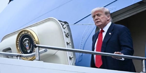 डोनाल्ड ट्रंप। फोटो - फाइल