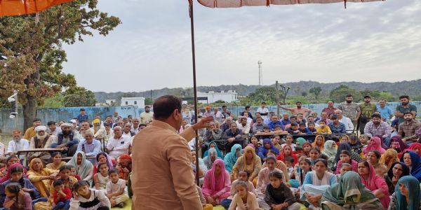 75 साल बाद टूटा इंतजार-फराल चफादेयां को मिली पहली सड़क, जसरोटिया ने किया शुभारंभ