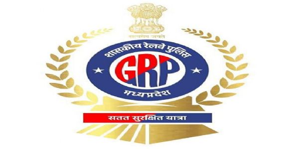 जीआरपी ने लापता नाबालिग लड़की को बरामद कर किया परिवार के हवाले