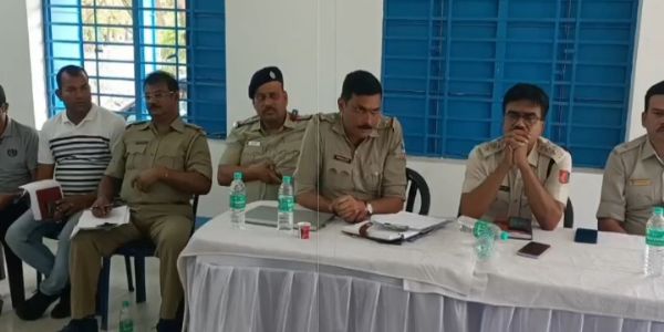 हीरापुर थाना प्रभारी ने ईद को लेकर की शांति बैठक