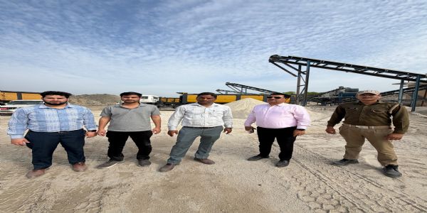 अवैध खनन पर चला प्रशासन का डंडा, 14 स्टोन क्रेशर सील, 10 करोड़ का जुर्माना