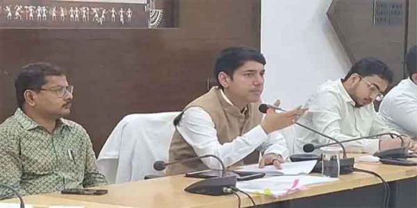 एसडीएम हर सप्ताह करेंगे स्कूल-आश्रम-पीडीएस दुकानों का निरीक्षण