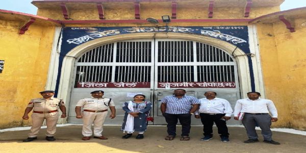 जेल निरीक्षण समिति द्वारा जिला जेल खोखरा का किया गया निरीक्षण