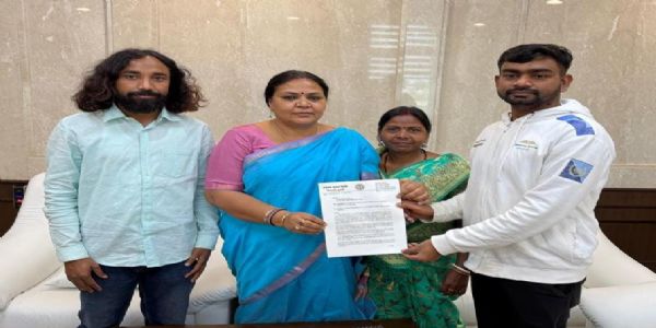 जयराम ने मंत्री को पत्र सौंपकर की संविदा नियुक्ति में गडबडी पर कार्रवाई की मांग